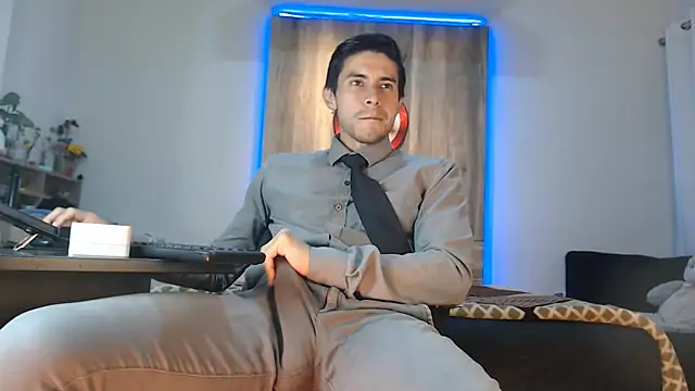 Andrew 4  online show from 23, 9, 2025