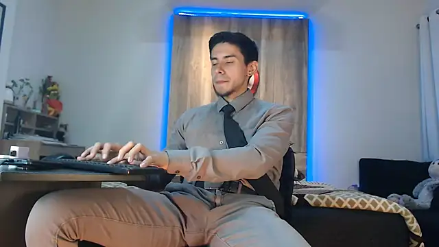 Andrew 4  online show from 14, 9, 2025