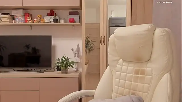 Jenny Evans online show from 25, 10, 2025