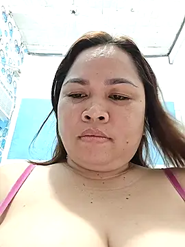 XXLorie 02 online show from 4, 4, 2026