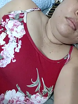 XXLorie 02 online show from 10, 5, 2026