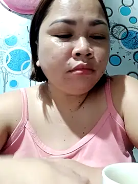 XXLorie 02 online show from 9, 9, 2025
