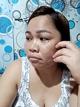 XXLorie 02 online show from 18, 9, 2025