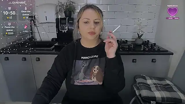 erikaerika online show from 7, 3, 2026