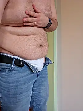 Andrew1900529 online show from 25, 2, 2025