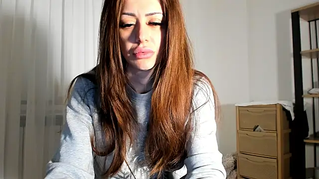 BrianaDiamondXXX online show from 7, 1, 2025