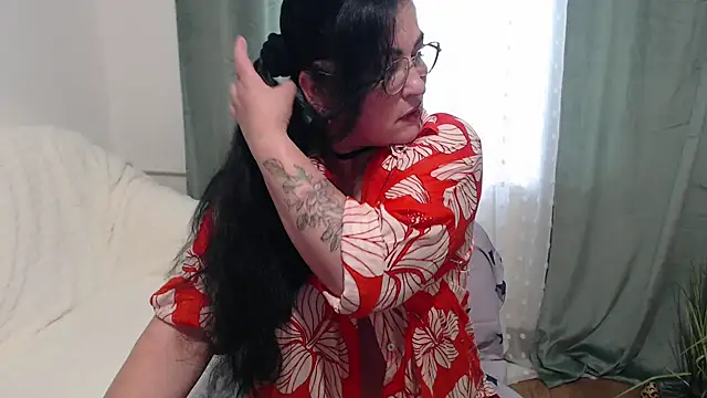 JullieMilf online show from 12, 10, 2025