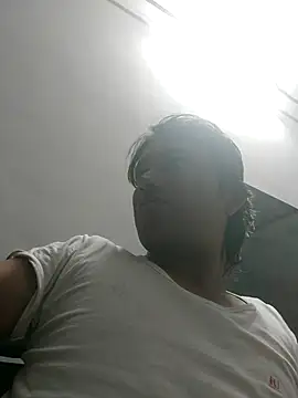 Snapshot of HotBoyOm chatting on 28, 5, 2026 HotBoyOm online show from 28, 5, 2026