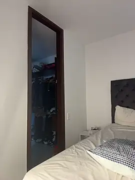 kamivolkano online show from 27, 10, 2025