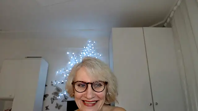 Ghertrude52 online show from 24, 2, 2025