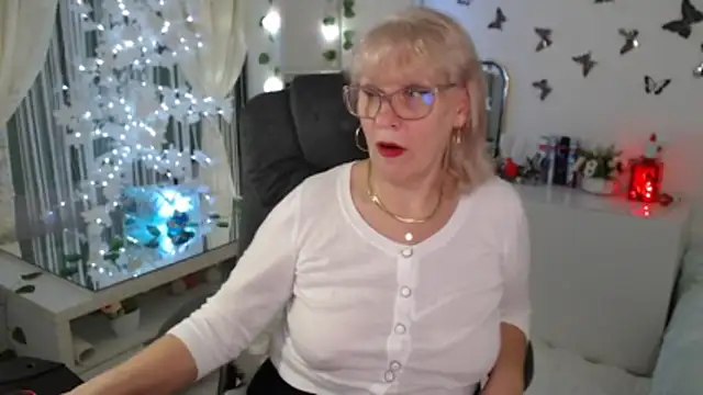 Ghertrude52 online show from 19, 12, 2025