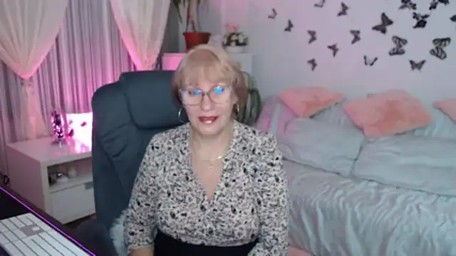 Ghertrude52 online show from 12, 11, 2025