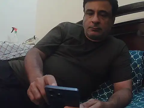 desipapaxxx online show from 3, 3, 2026