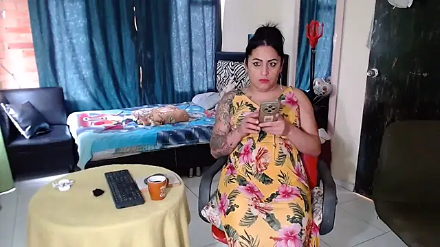 Snapshot of Sashaferrari2000 chatting on 23, 5, 2026 Sashaferrari2000 online show from 23, 5, 2026