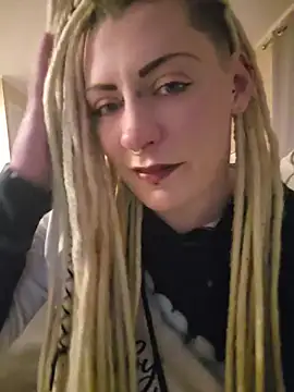 PinkTheHawk online show from 31, 7, 2026