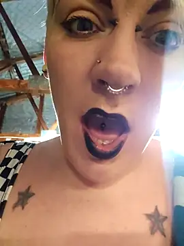 PinkTheHawk online show from 16, 12, 2025