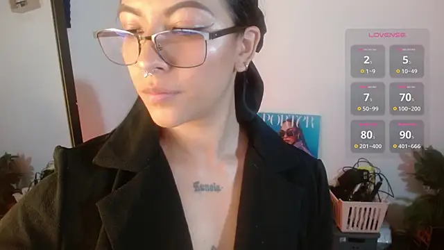 karlavittar online show from 16, 10, 2025