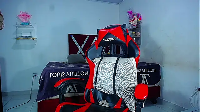 DanisaBrown online show from 23, 5, 2026
