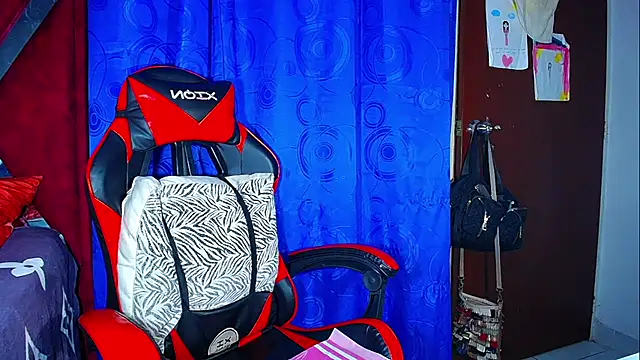 DanisaBrown online show from 14, 2, 2026