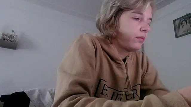 SexxyLety online show from 4, 11, 2025