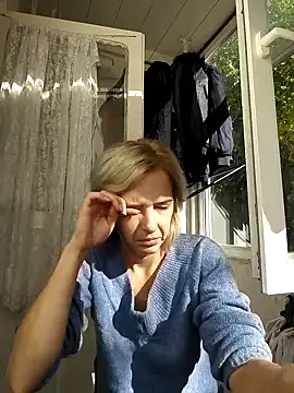 SexxyLety online show from 17, 10, 2025