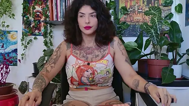TaliMajesty online show from 28, 4, 2026