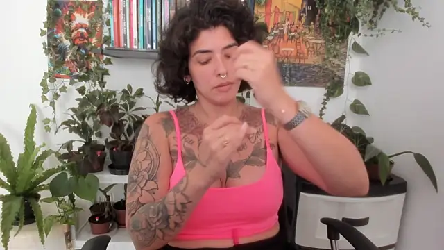 TaliMajesty online show from 15, 10, 2025