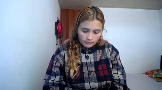 Snapshot of Mia_davis01 chatting on 25, 1, 2025 Mia davis01 online show from 25, 1, 2025