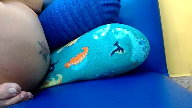 thebesthairypussy2 online show from 26, 5, 2026