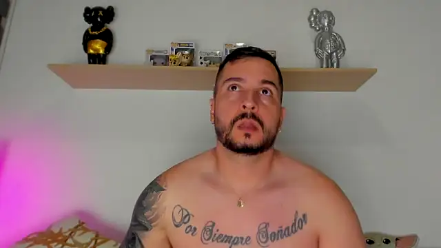 Snapshot of camilo_restrepo21 chatting on 15, 10, 2025 camilo restrepo21 online show from 15, 10, 2025