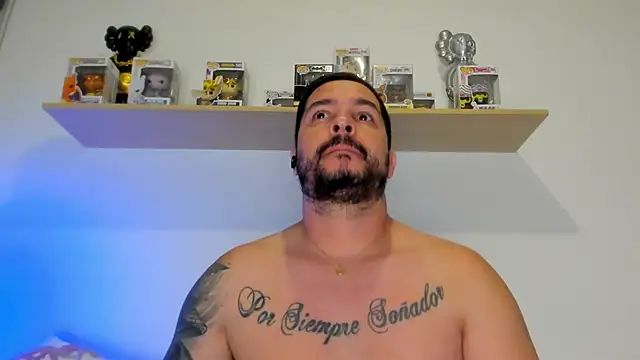 camilo restrepo21 online show from 18, 5, 2026