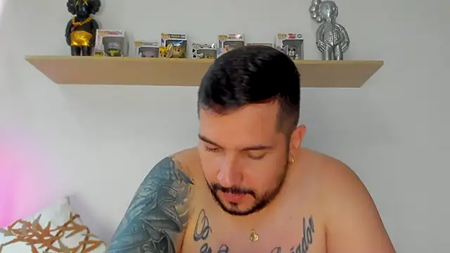 Snapshot of camilo_restrepo21 chatting on 20, 10, 2025 camilo restrepo21 online show from 20, 10, 2025