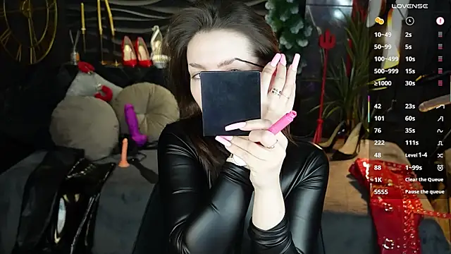 MistressDarsy online show from 16, 1, 2026