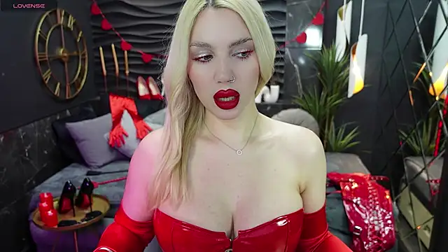 Snapshot of MistressDarsy chatting on 14, 2, 2025 MistressDarsy online show from 14, 2, 2025
