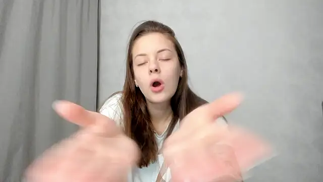 Snapshot of why_again_me chatting on 24, 2, 2026 why again me online show from 24, 2, 2026