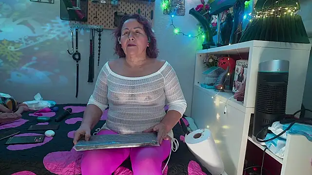 barbarah  online show from 12, 1, 2026