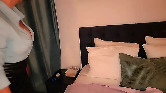 Snapshot of Wonderful_Woman chatting on 26, 6, 2026 Wonderful Woman online show from 26, 6, 2026