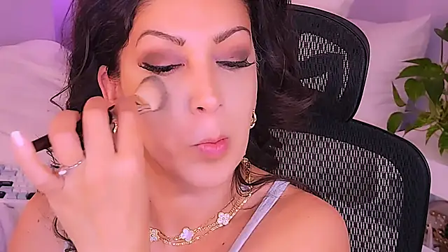 Wonderful Woman online show from 11, 2, 2026