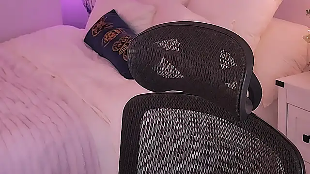 Wonderful Woman online show from 20, 12, 2025