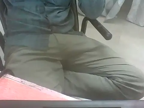 Snapshot of lltstr52 chatting on 26, 3, 2026 lltstr52 online show from 26, 3, 2026