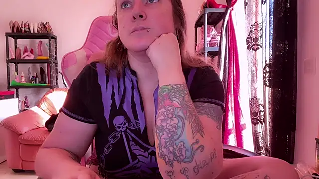 kisicaxx online show from 11, 11, 2025