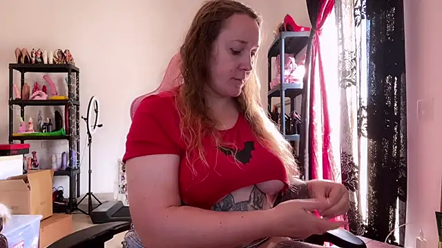 kisicaxx online show from 14, 11, 2025