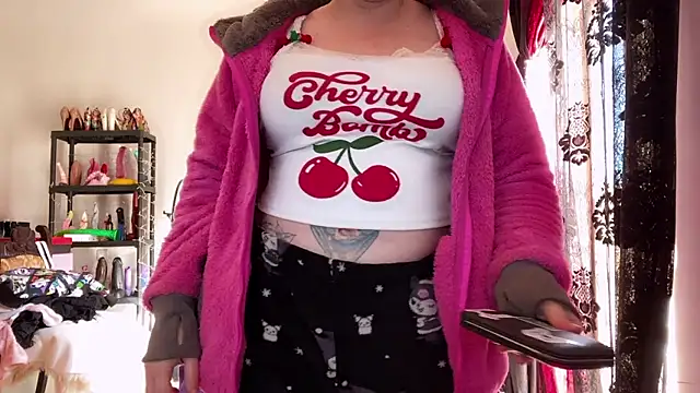 kisicaxx online show from 13, 1, 2026