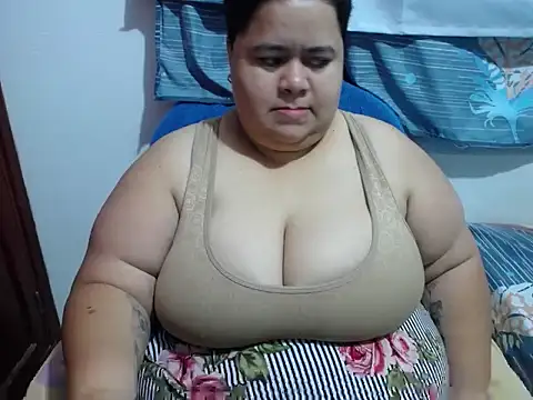 Snapshot of hotlesby4uxxx chatting on 3, 6, 2026 hotlesby4uxxx online show from 3, 6, 2026