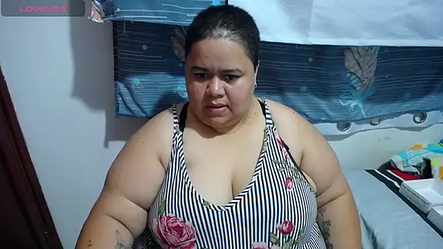 hotlesby4uxxx online show from 10, 4, 2026