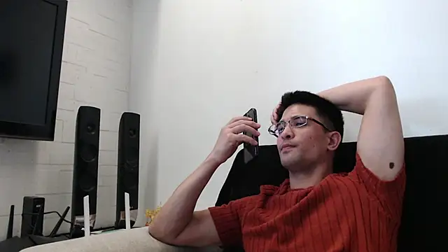 Snapshot of SebastianReiss chatting on 19, 3, 2025 SebastianReiss online show from 19, 3, 2025
