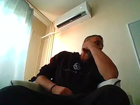 Snapshot of aqreteriziz chatting on 18, 7, 2026 aqreteriziz online show from 18, 7, 2026