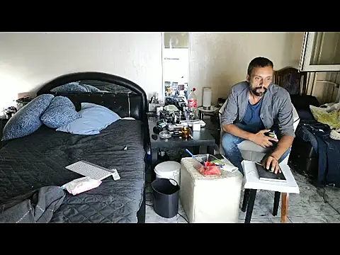 Snapshot of aqreteriziz chatting on 8, 8, 2026 aqreteriziz online show from 8, 8, 2026