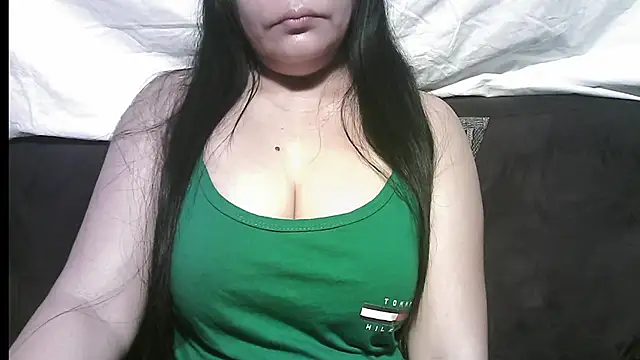 Snapshot of Hotpinay43 chatting on 31, 12, 2024 Hotpinay43 online show from 31, 12, 2024