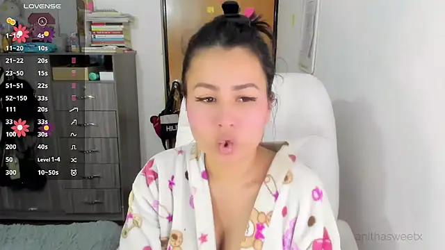 sweetana  online show from 28, 10, 2025